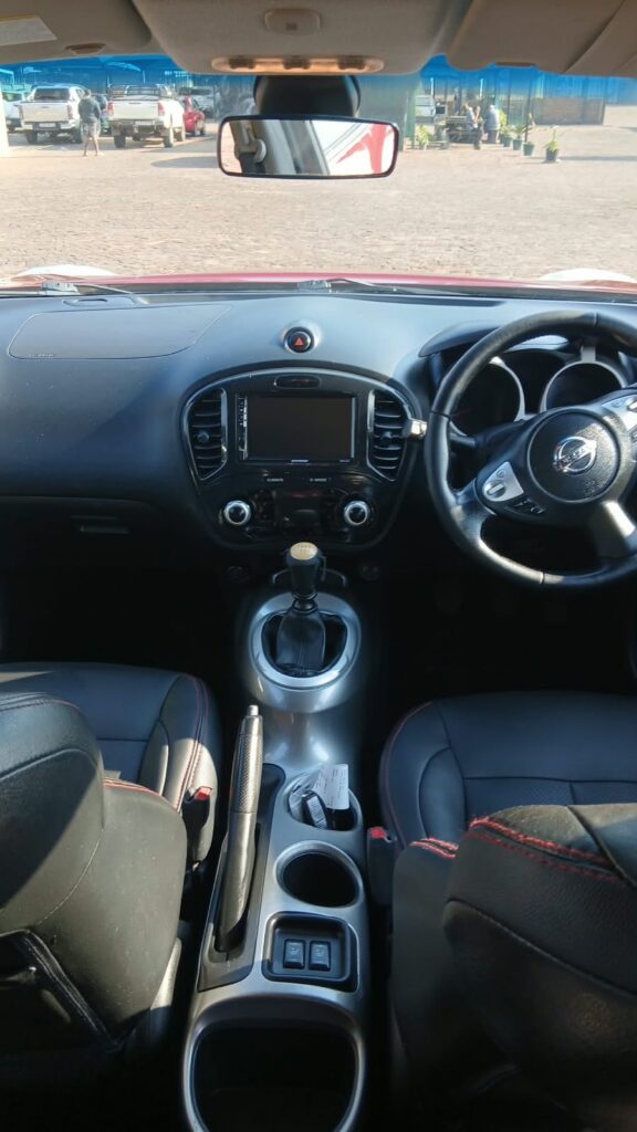 2014 Nissan Juke 1.6 Tekna — photo 6